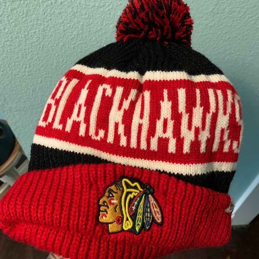 '47 NHL Chicago Blackhawks Calgary Cuff Knit w/Pom